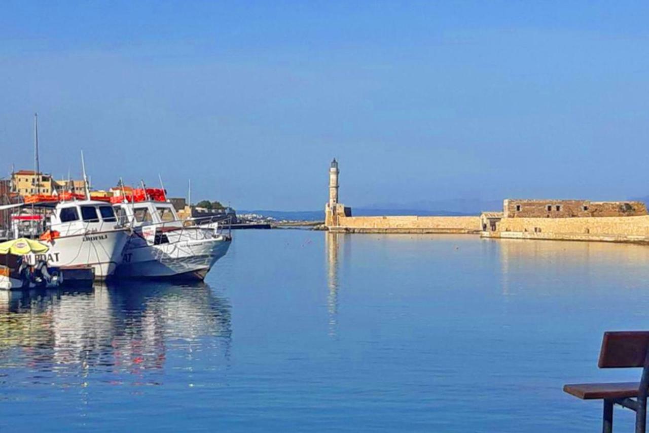 Pozzi Di Lusso Suites Chrissi Akti Chania Exterior foto